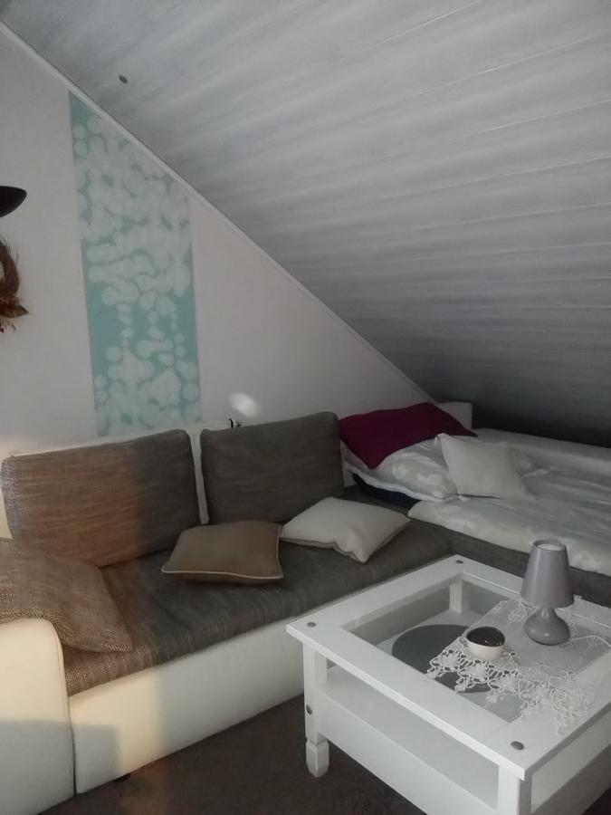 Ruhe Geniessen Bei Kulbes Apartment Doberschutz Ngoại thất bức ảnh